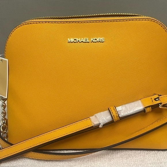 Michael Kors Sunflower Saffiano Leather Jet Set Crossbody Bag NWT